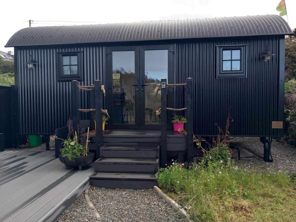 Delightful Shepherds Hut Westport Exterior foto